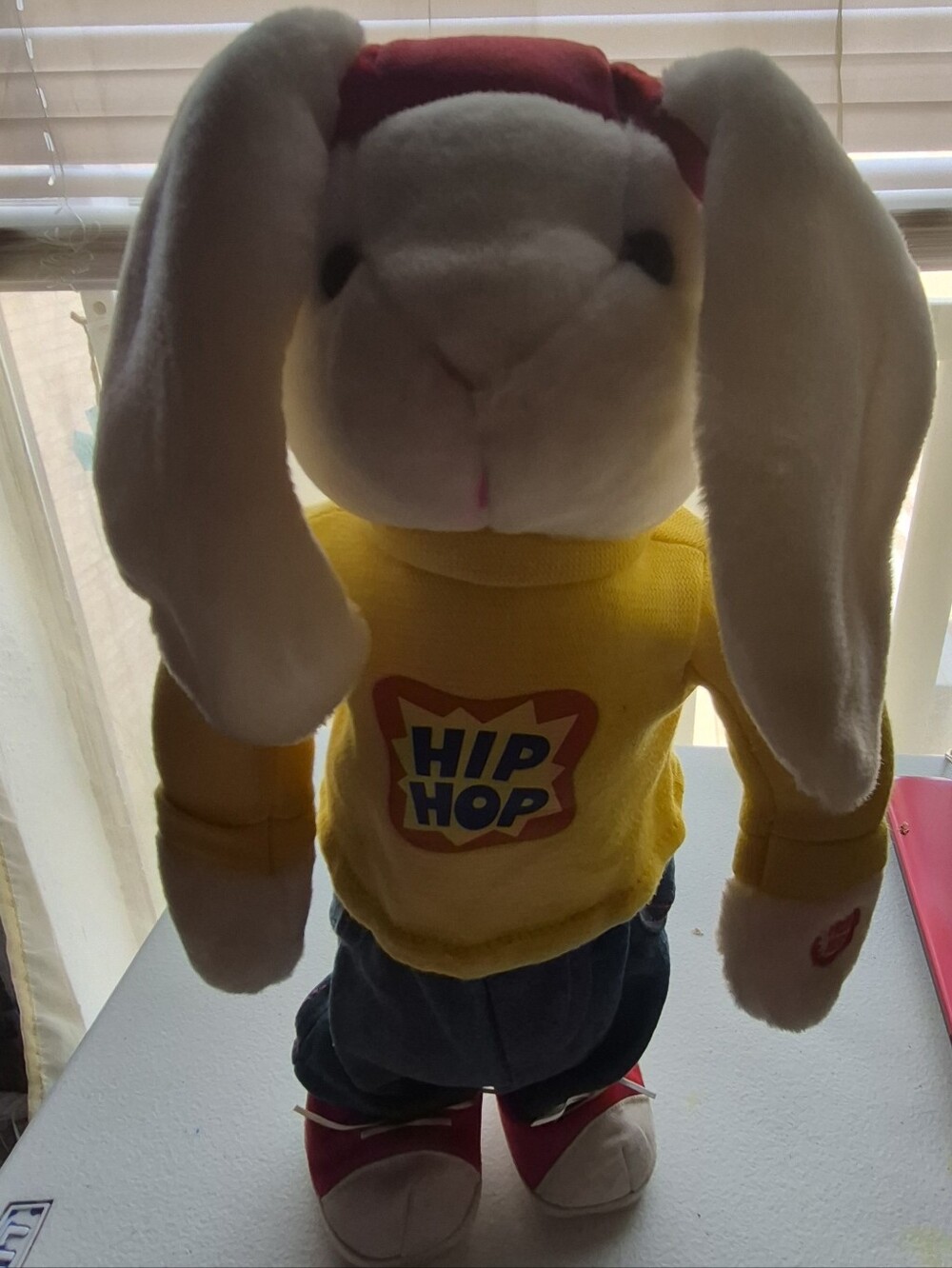 Vintage 2002 Avon Hip Hop Harry Animated Singing Dancing Bunny Plush 15"